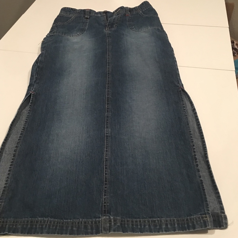Denim skirt